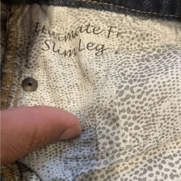 Chicos Platinum Jeans Womens Size 1 Reg Slim Tapered Mid Rise Denim Dark Blue - Picture 8 of 10